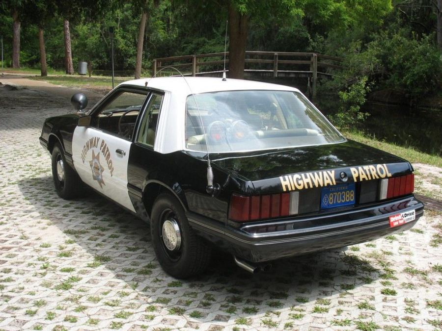  Ford CHP SSP Mustang 1982 года  (фото 4 из 6)